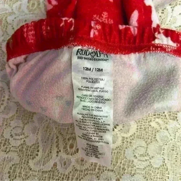 Rudolph the red nosed reindeer Clarice fleece pajamas. Christmas pajamas sz 12M - Picture 9 of 12